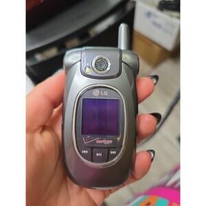 LG VX8300 Verizon Wireless Cell Flip Phone 28mb Camera Mint Condition Untested
